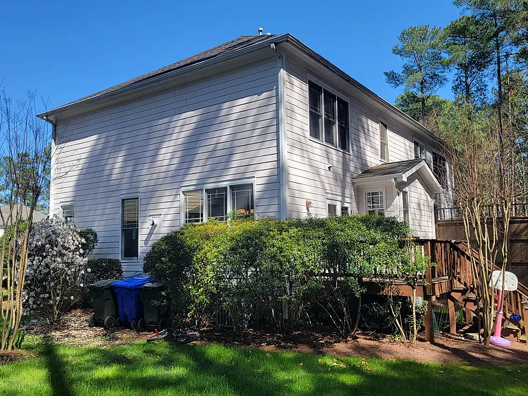 318 Charleston Ln — Photo 15