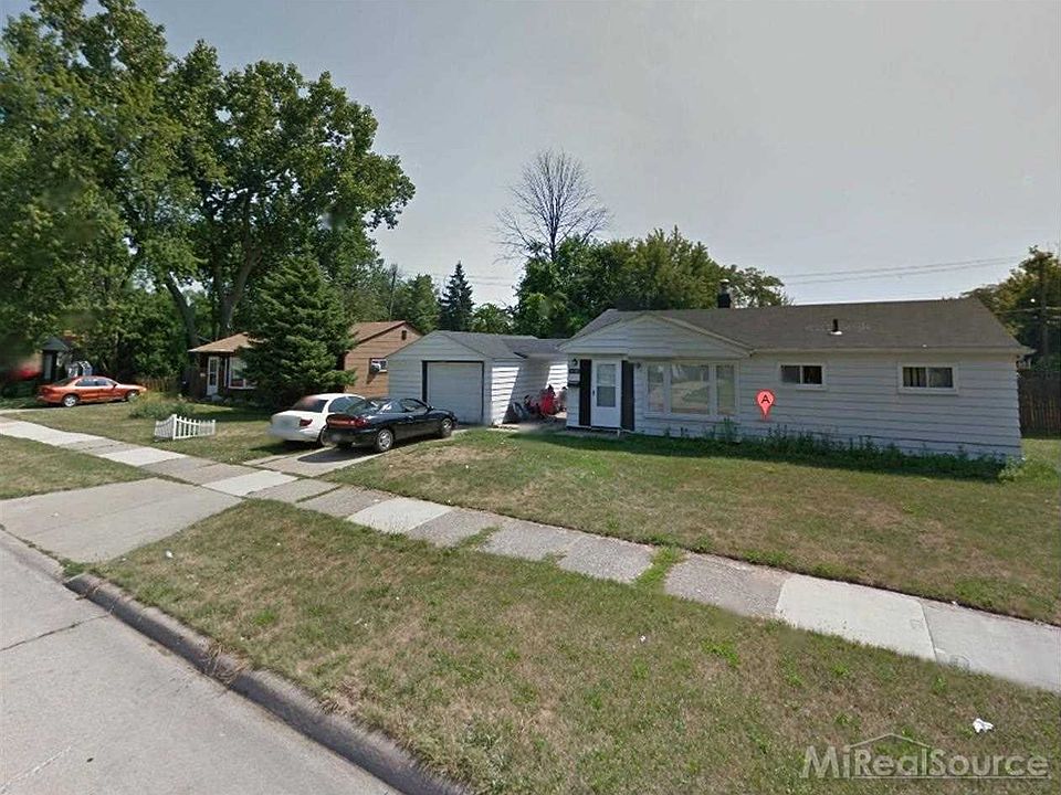 2nd image of 23572 Lauren Ave