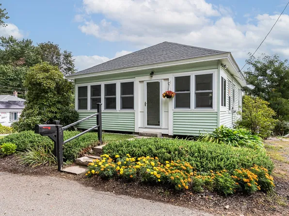 75 Perkins Ave, South Hamilton, MA 01982