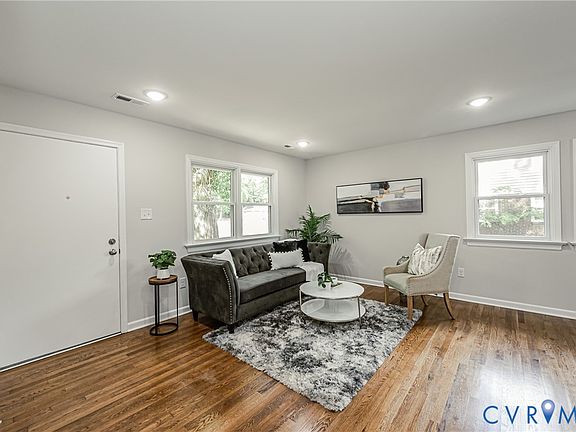 3rd image of 6207 Keaneland Dr