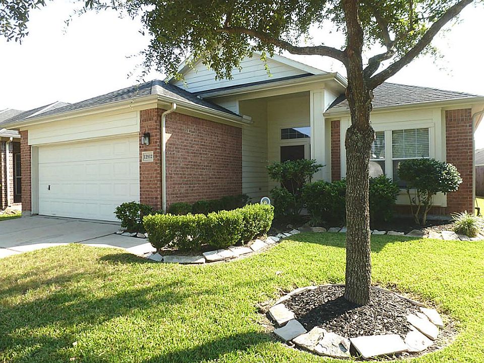 1st image of 12912 Meadow Springs Dr