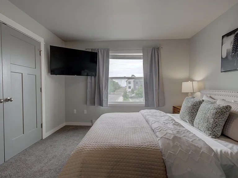 364 Enterprise Blvd #12 — Photo 14