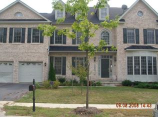 10662 Sourwood Ave, Waldorf, MD 20603