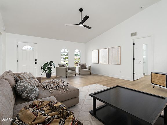 3rd image of 5431 Landis Ave