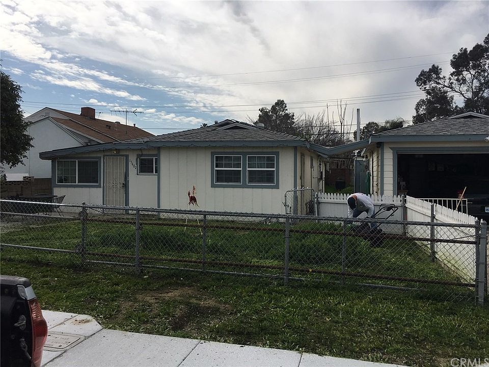 1st image of 15482 Esther St