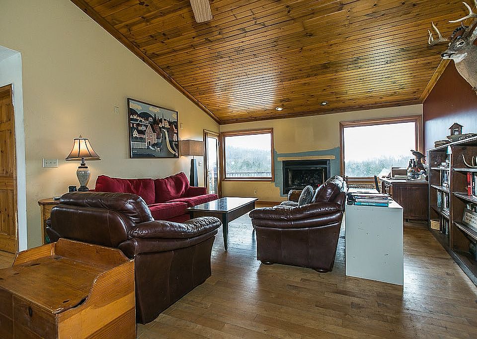 6679 W Stagecoach Trl, Galena, IL 61036 Zillow