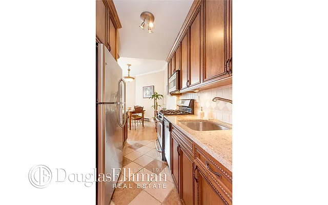 Rented by Douglas Elliman | media 8