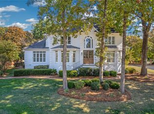 206 Waterford Ln, Greer, SC 29650