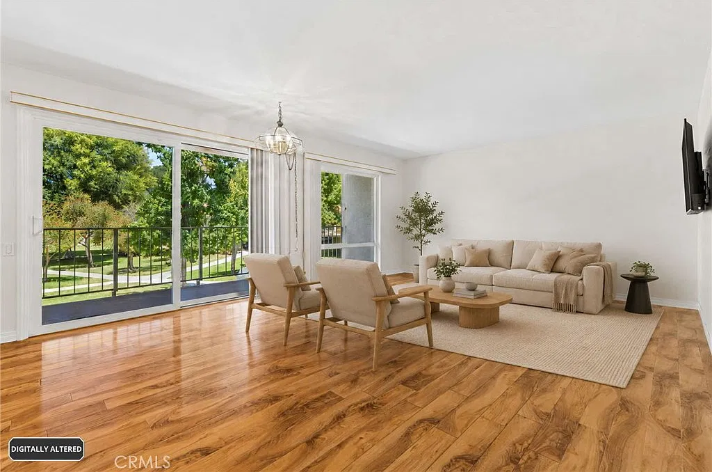 2 bed, 2.0 bath, 1057 sqft, $2,800 — Photo 2