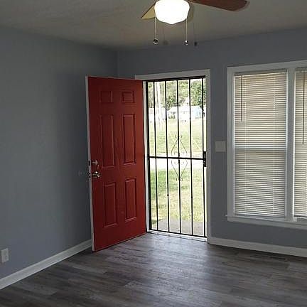 3rd image of 5305 Jackson Ave