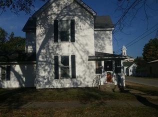136 E Swartzel Ave, Vincennes, IN