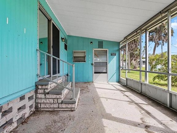 3rd image of 8188 Robert St