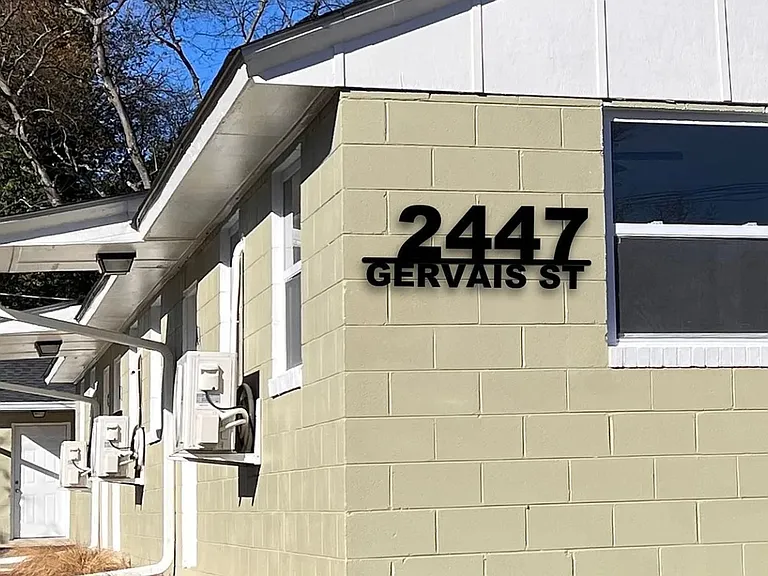 2447 Gervais St #C — Photo 2