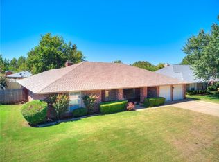 12105 Victoria Pl, Oklahoma City, OK 73120