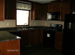 5019 Terrace Dr SW, Navarre, OH 44662