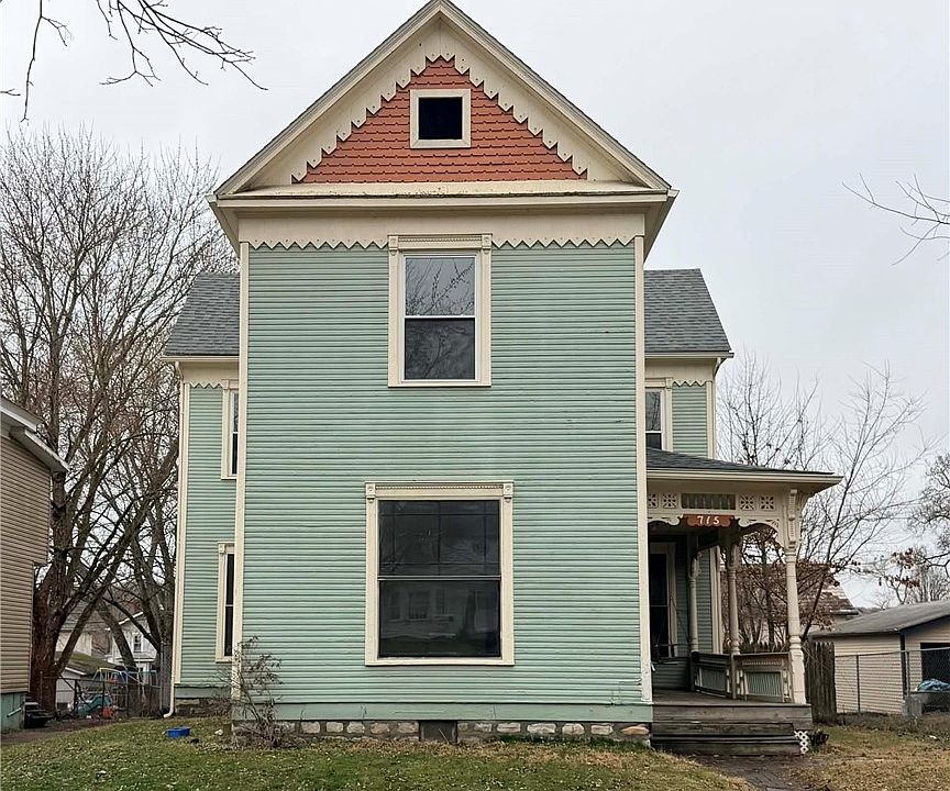 1st image of 715 Brighton Blvd