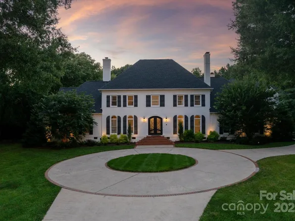 533 Valley Run Dr, Waxhaw, NC 28173