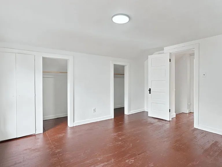 3034 Abbott St — Photo 23