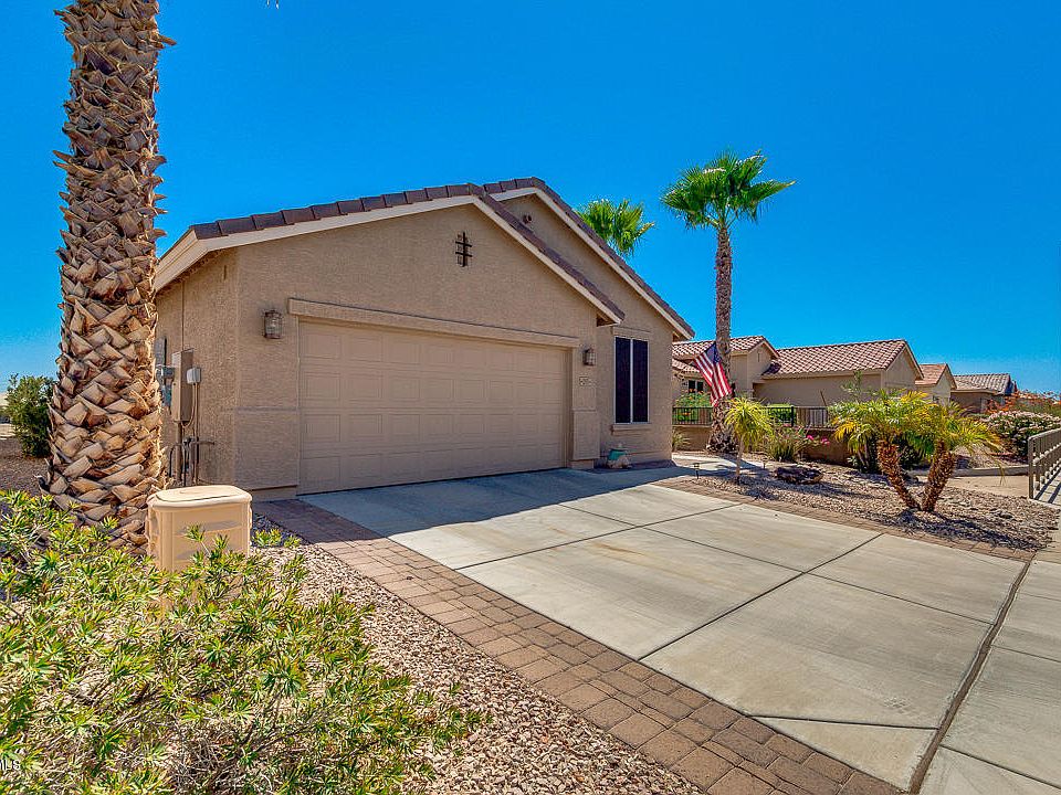 2nd image of 22975 W Lasso Ln