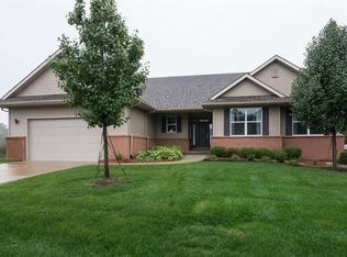 5586 Point Pelee Ct, Hamburg Twp, MI 48189