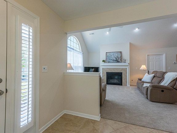 5th image of 4857 Ashleigh Dr
