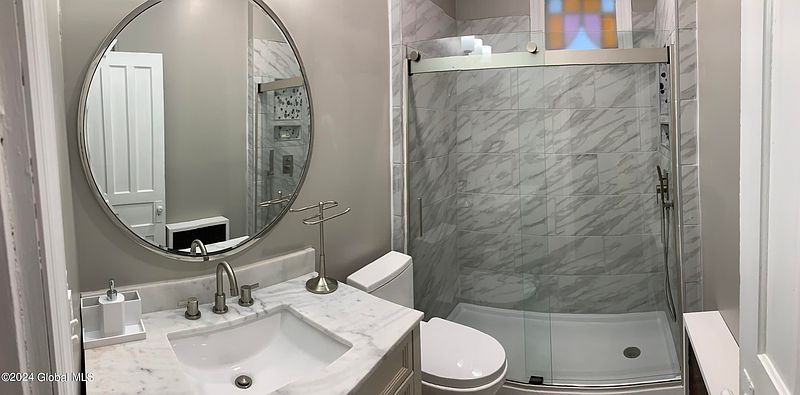 3rd image of 953 Wendell Avenue