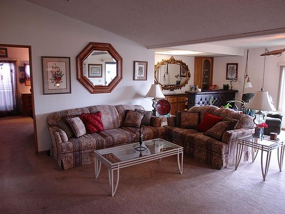 2nd image of 49 Blanca Ln Space 49