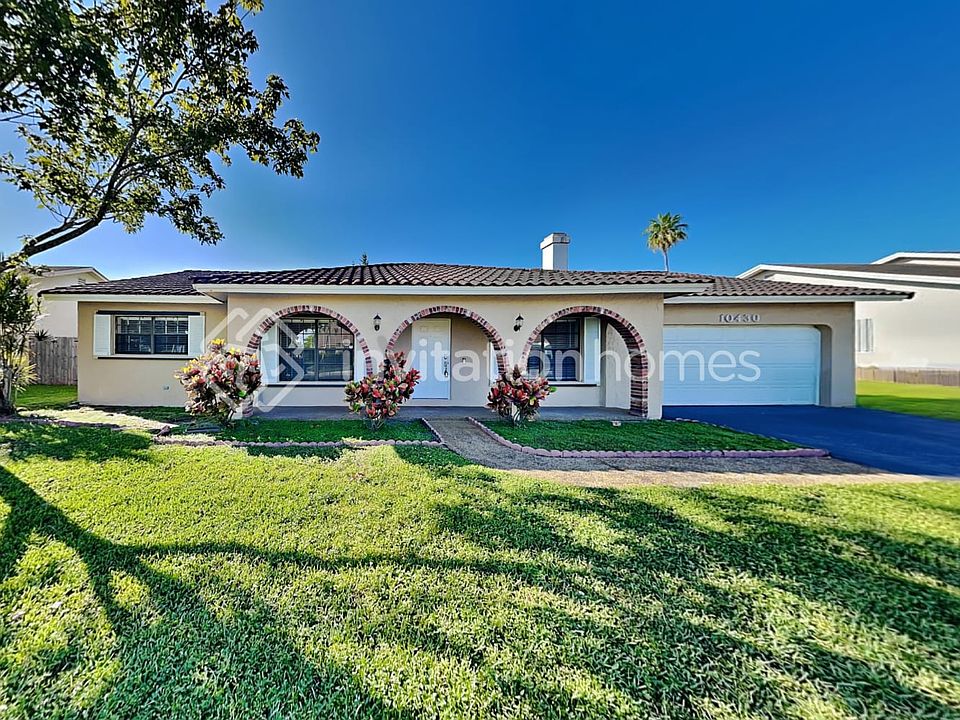 1st image of 10430 NW 21st St