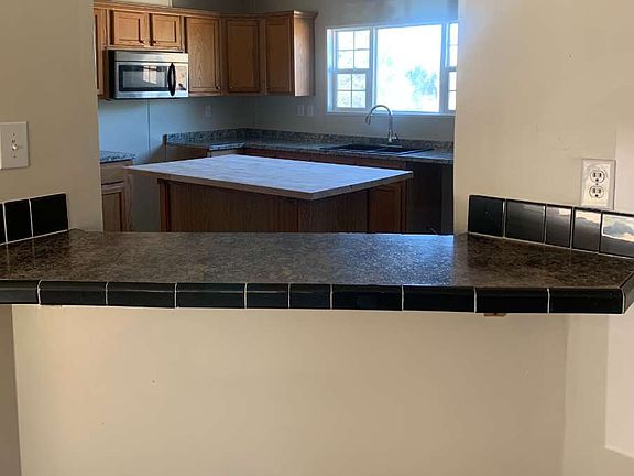 5th image of 3535 NW Evergreen Oak Pl