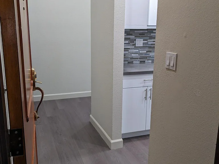 1815 S Purdue Ave #104 — Photo 4