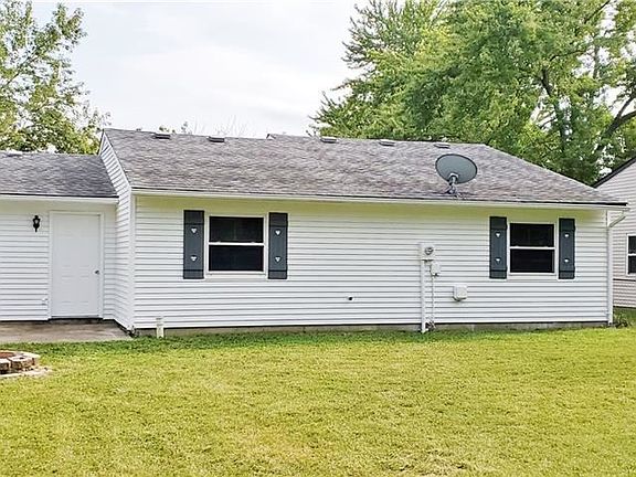 2nd image of 5302 Yucatan Dr