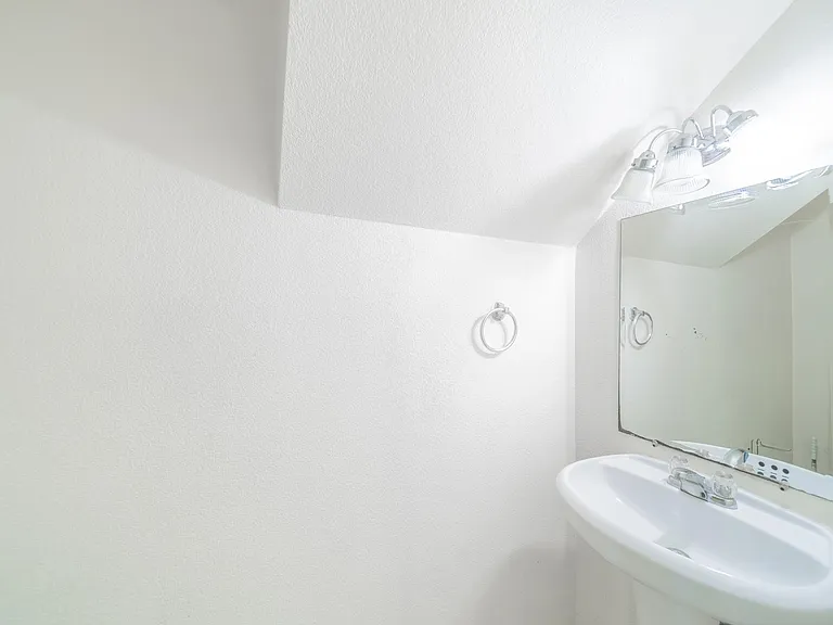 11821 Jelicoe Dr — Photo 17