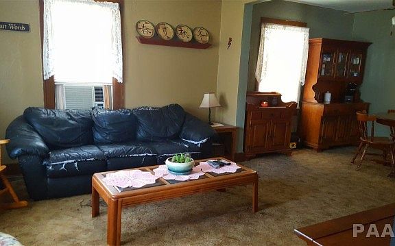 3rd image of 1106 E Gift Ave