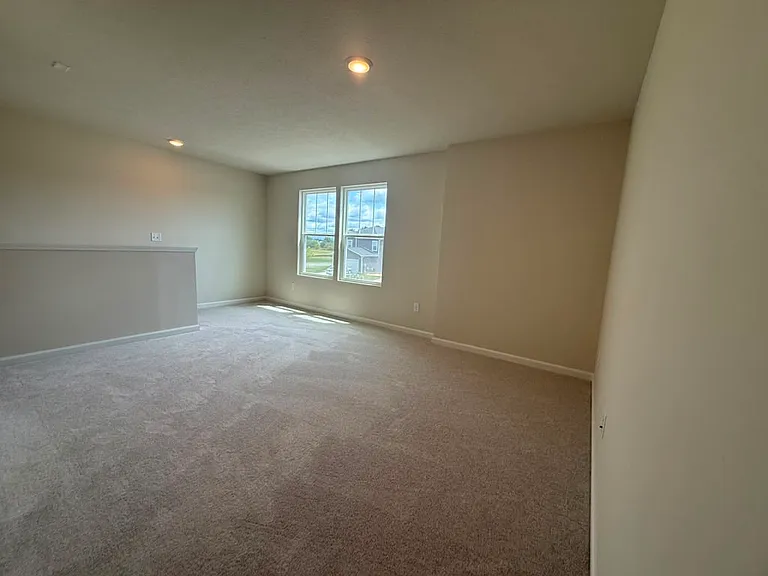 3802 Sterling Dr — Photo 25