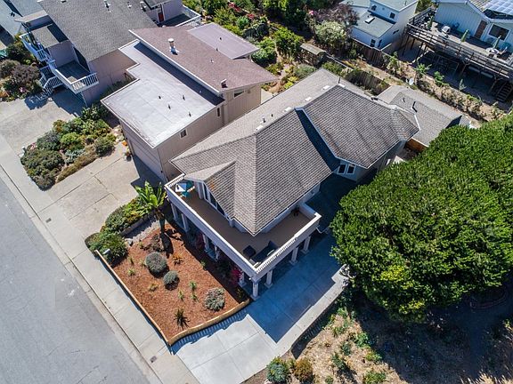 5th image of 235 Chico Ave