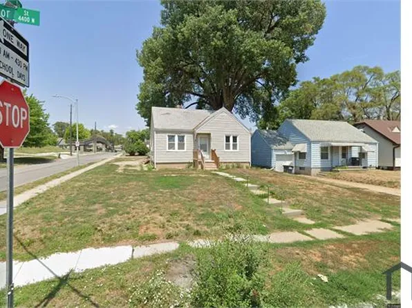 3222 Taylor St, Omaha, NE 68111