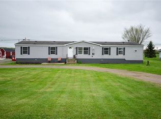 12222 House Rd, Clayton, NY 13624