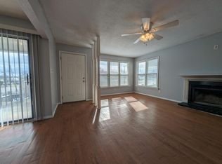 3198 Village Dr SW #D, Huntsville, AL 35805