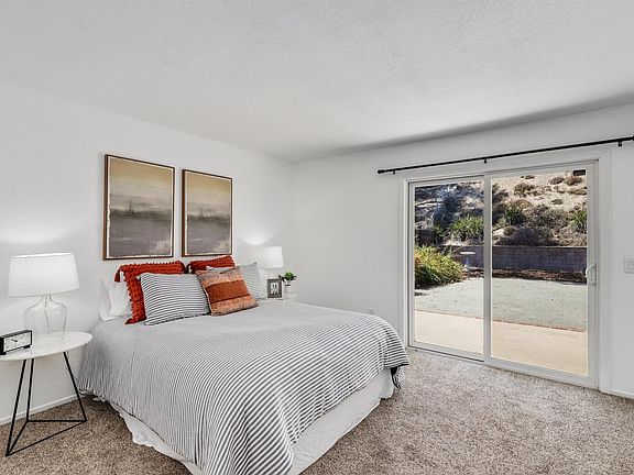 2nd image of 11318 Vista La Cuesta Dr