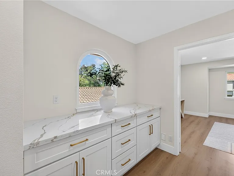 29746 Michelis St — Photo 41