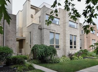 2258 W 5th St, Cleveland, OH 44113