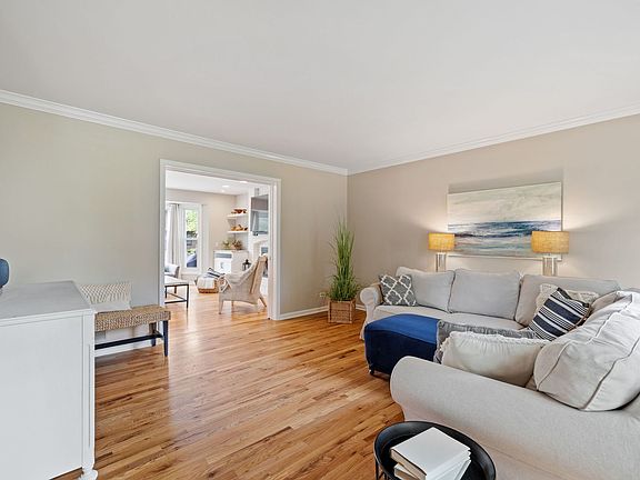 4th image of 424 Dilorenzo Dr