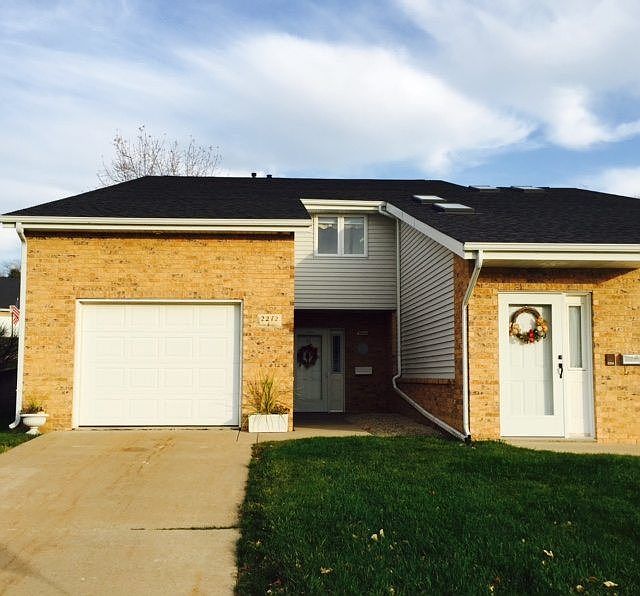 1st image of 2272 Pasadena Dr Unit 2