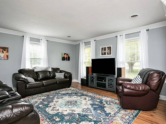 538 Eastland Dr Lebanon Ky 40033 Mls 10942257 Zillow