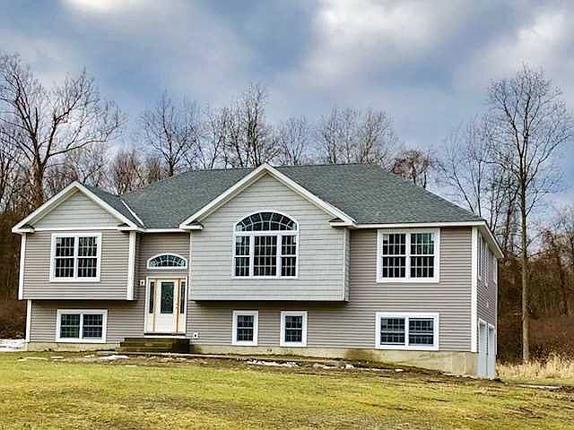 1st image of 32 Evy Ln