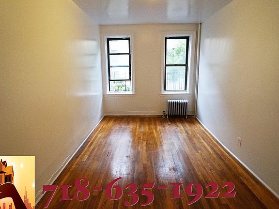 3rd image of 2500 Wallace Ave