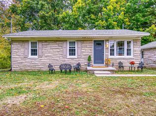 801 Sharon Rd, Newburgh, IN 47630