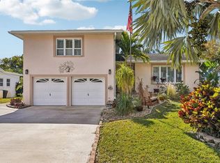 13476 Binglewood Ave, Seminole, FL 33776