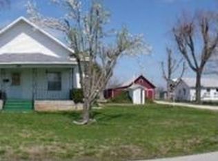 907 E Harrison St, Republic, MO 65738