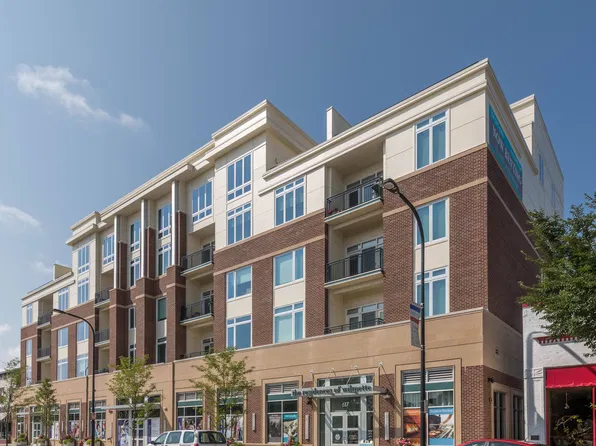 The Residences of Wilmette